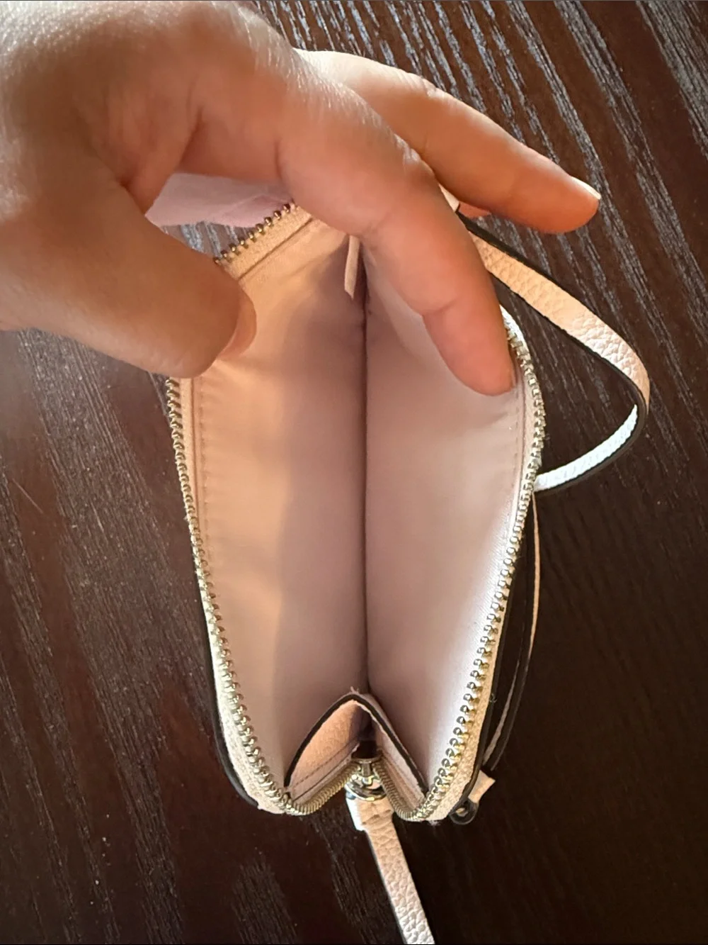 Tory Burch light pink Pebbled Leather Wristlet Wallet with Logo Cutout